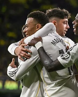 « Deze is voor jou » – Mbappé draagt zijn panenka op… aan Brahim Díaz