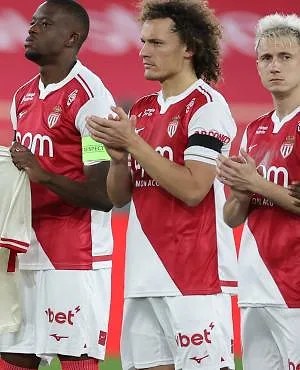 Monaco-coach Sébastien Pocognoli moet Wout Faes enkele weken missen met enkelblessure