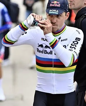 ‘Ik heb een goede winter achter de rug met mijn nieuwe coach en mijn nieuwe ploeg’: Remco Evenepoel reageert op zijn hattrick op Mallorca