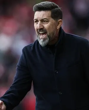 « Ik had niet iedereen achter mij » : Besnik Hasi blikt terug op zijn vertrek bij Anderlecht