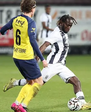 Charleroi en Union scoren niet in heenwedstrijd van halve finale