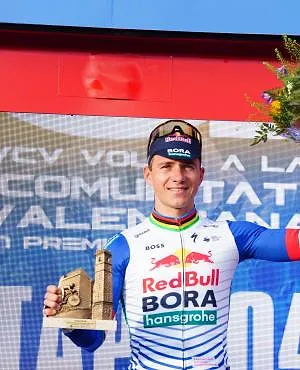 «Ze waren ongelooflijk»: Remco feliciteert zijn ploegmaats uitgebreid