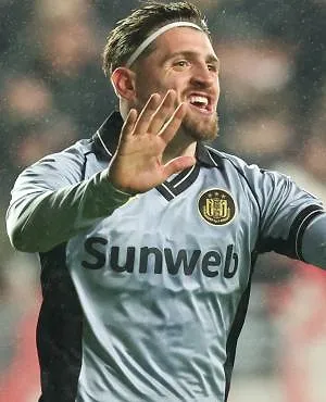 Croky Cup: Anderlecht vernedert Antwerp (0-4) en stoot door naar de finale tegen Union Saint-Gilloise!