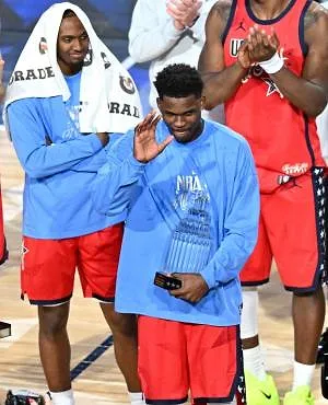 NBA: Team Stars wint All-Star Game tegen Team World