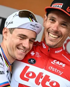Philippe Gilbert over de afwezigheid van Remco in de Ronde: «Iedereen weet dat hij snel valt»
