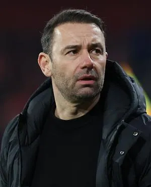 Fred Taquin trots op zijn spelers na punt op Sclessin : « Het was een wedstrijd voor krijgers »