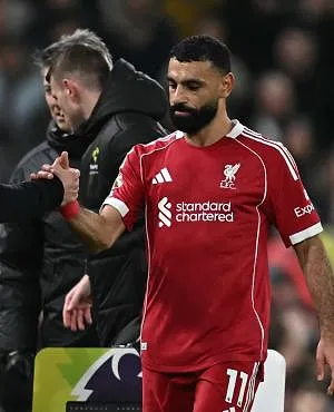 “We moeten ervoor zorgen dat hij zijn doelpuntenreeks weer op gang brengt”: Arne Slot blijft geloven in Salah