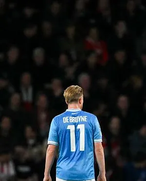 Kevin De Bruyne maakt officiële rentree bij Napoli in zege tegen Torino