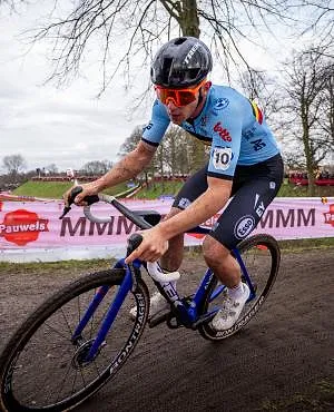 Thibau Nys geopereerd aan de knie, minstens drie weken buiten strijd