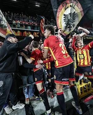 Mechelen wint in het slot tegen Anderlecht (1-0) en plaatst zich voor de Champions’ Play-offs