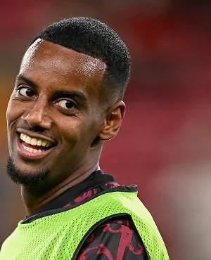 Goed nieuws voor Liverpool: Alexander Isak lijkt terug te keren voor het duel met PSG!