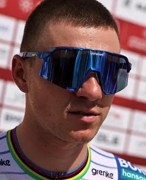 “Ik ben zelf kritisch genoeg om dat te beseffen”: Remco Evenepoel blikt lucide vooruit