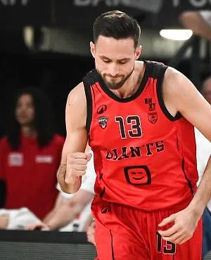 Antwerp Giants veroveren beker van België tegen Leuven Bears (80-72)