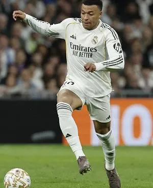 Kylian Mbappé afgeslacht door Spaanse pers na Madrileense derby