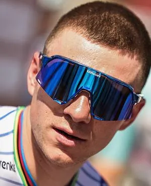 Remco Evenepoel bevestigt: «De Ronde van Vlaanderen is niet voor dit jaar»