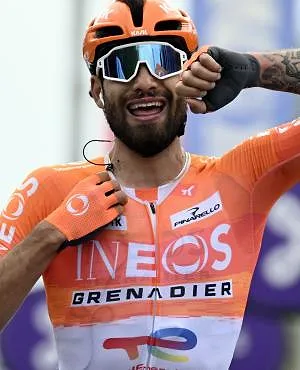 Boete maar geen diskwalificatie voor plakbidon : controverse rond Ganna