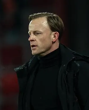 « Ik hou van de druk, zowel binnen als buiten »: Vincent Euvrard zet de deur open voor een contractverlenging