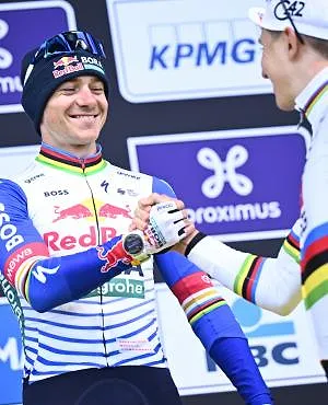“Remco is gemaakt voor de klassiekers”: volgens een voormalige wereldkampioen moet Evenepoel niet mikken op de Tour