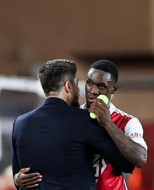 Folarin Balogun (Monaco) looft Sébastien Pocognoli: « De coach zet zich elke dag enorm in »