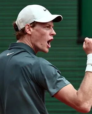 M1000 Monte-Carlo: Jannik Sinner plaatst zich voor de finale ten koste van Alexander Zverev