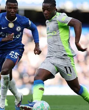 Jérémy Doku voor de beslissende topper City-Arsenal: “We kunnen hen een zware klap toedienen”