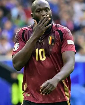 “Hij moet erbij zijn”: een voormalige bondscoach van de Rode Duivels spreekt zich uit over het dossier-Lukaku!