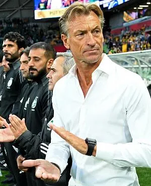 WK-deelnemer neemt ontslag van bondscoach aan de vooravond van het toernooi!