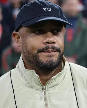 Hongerige Kompany voor mogelijke titelmatch: «Van Stuttgart winnen en dan voortgaan»