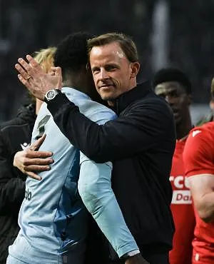 Vincent Euvrard verklaart overdreven viering van Matthieu Epolo