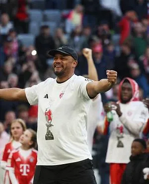 « Ik beleef opnieuw de emoties van mijn eerste titel »: Vincent Kompany reageert op Bayern-titel