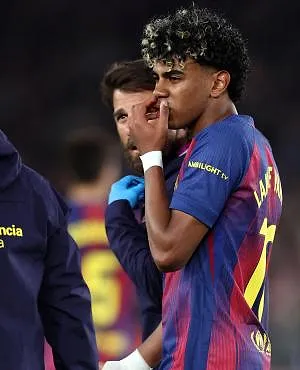 Het verdict is gevallen en het is zwaar: einde seizoen voor Lamine Yamal!