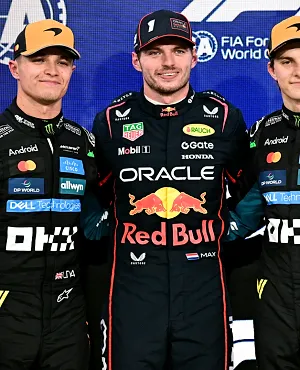 “Een groot verlies”: Norris en Piastri willen Verstappen niet uit de Formule 1 zien vertrekken!