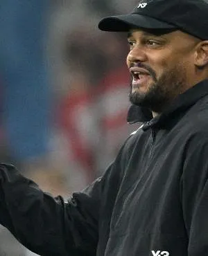 “Ik ga het nog niet over PSG hebben”: Vincent Kompany moet een journalist teleurstellen