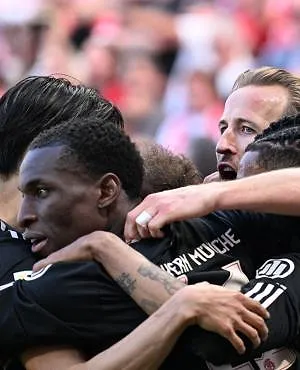 Remontada: Bayern haalt achterstand van drie doelpunten op en zegeviert in Bundesliga!