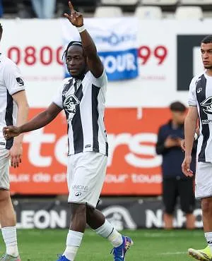 Pro League: Charleroi boekt zege tegen Genk en mengt zich opnieuw in de Europese strijd (2-0)