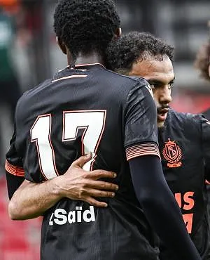 Standard kondigt komst aan van 18-jarige defensieve middenvelder van Antwerp