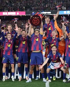 Een Barça «zonder ego’s» verplettert een «ontbindend» Real: Spaanse pers in extase
