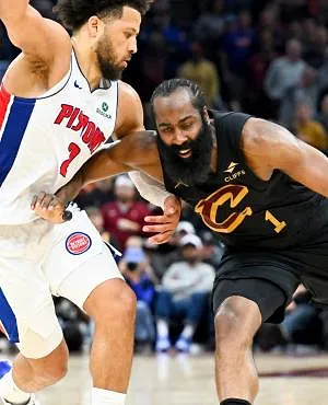 Cleveland wint buitenshuis tegen Detroit en is nog maar één zege verwijderd van kwalificatie (3-2)