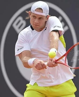 Zizou Bergs schakelt voormalig toptienspeler Bautista Agut uit voor plaats in kwartfinales