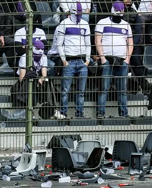 Anderlecht «betreurt en veroordeelt de incidenten ten strengste» na finale van Croky Cup