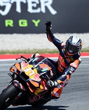 MotoGP : Pedro Acosta verovert de poleposition in Catalonië