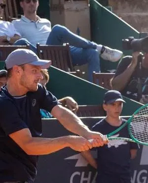 David Goffin stoot vlot door naar de tweede kwalificatieronde van Roland Garros!