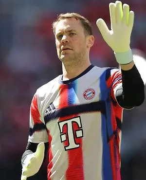 Neuer zal voor Duitsland tussen de palen staan op het WK
