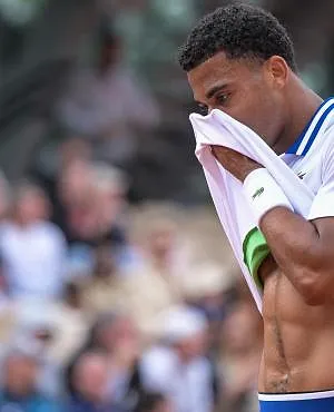 Roland-Garros : de Franse nummer één Arthur Fils zegt af !