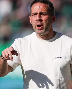 Degradant Dender bevestigt vertrek van hoofdcoach Yannick Ferrera
