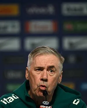 « Als mijn grootvader wielen had, was het een auto » : bizar antwoord van Ancelotti over blessure van Neymar