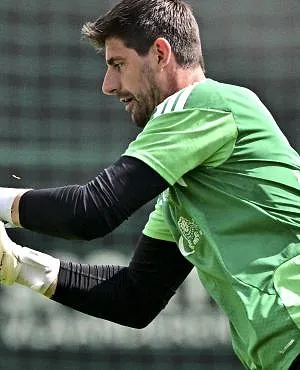 Thibaut Courtois investeert in KRC Genk