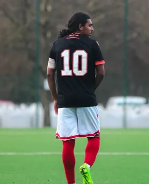 Standard dreigt een van zijn grootste talenten te verliezen : hoe staat het met de contractverlenging van Ilian Hadidi ?