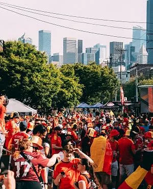De straten van Seattle kleuren zwart-geel-rood : de fans van de Duivels zorgen voor sfeer voor België – Egypte