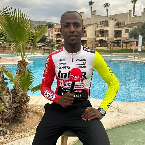 Biniam Girmay a-t-il reçu des offres après son Tour de France de rêve ? Il répond !